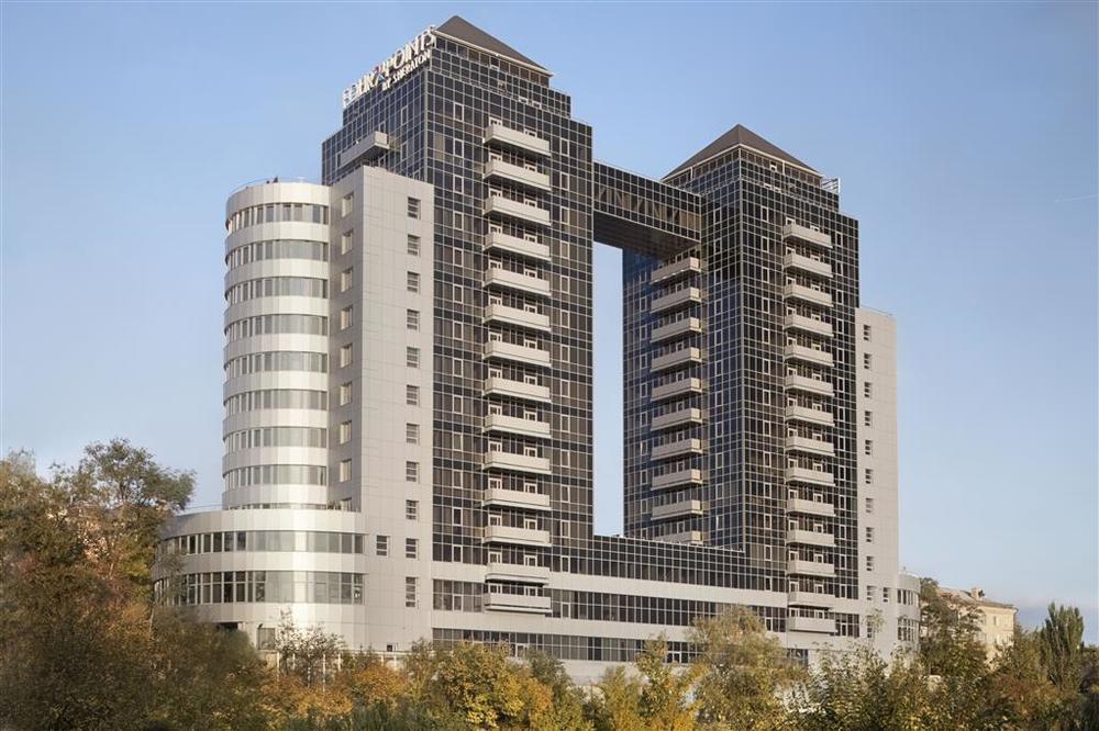Khortitsa Palace Hotel Zaporizhia Ngoại thất bức ảnh