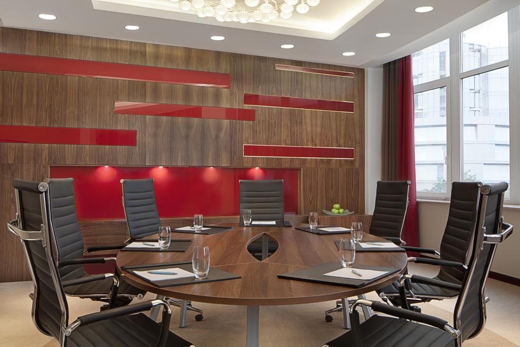Khortitsa Palace Hotel Zaporizhia Ngoại thất bức ảnh