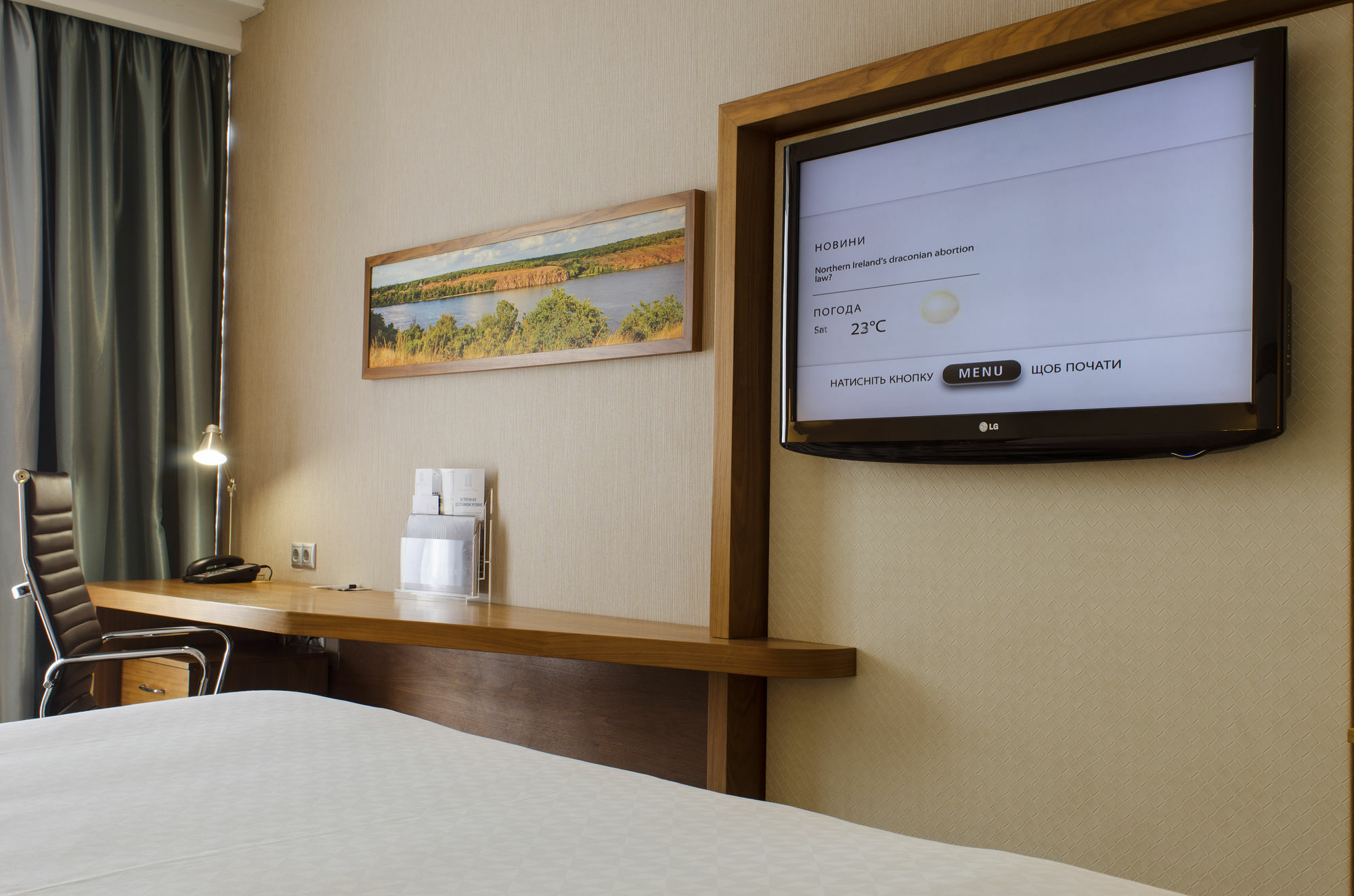 Khortitsa Palace Hotel Zaporizhia Ngoại thất bức ảnh