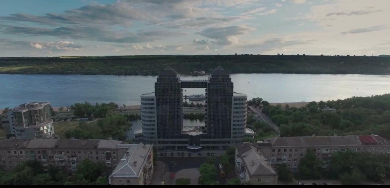 Khortitsa Palace Hotel Zaporizhia Ngoại thất bức ảnh